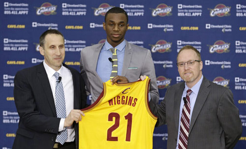 姆巴佩双响 姆巴佩双响